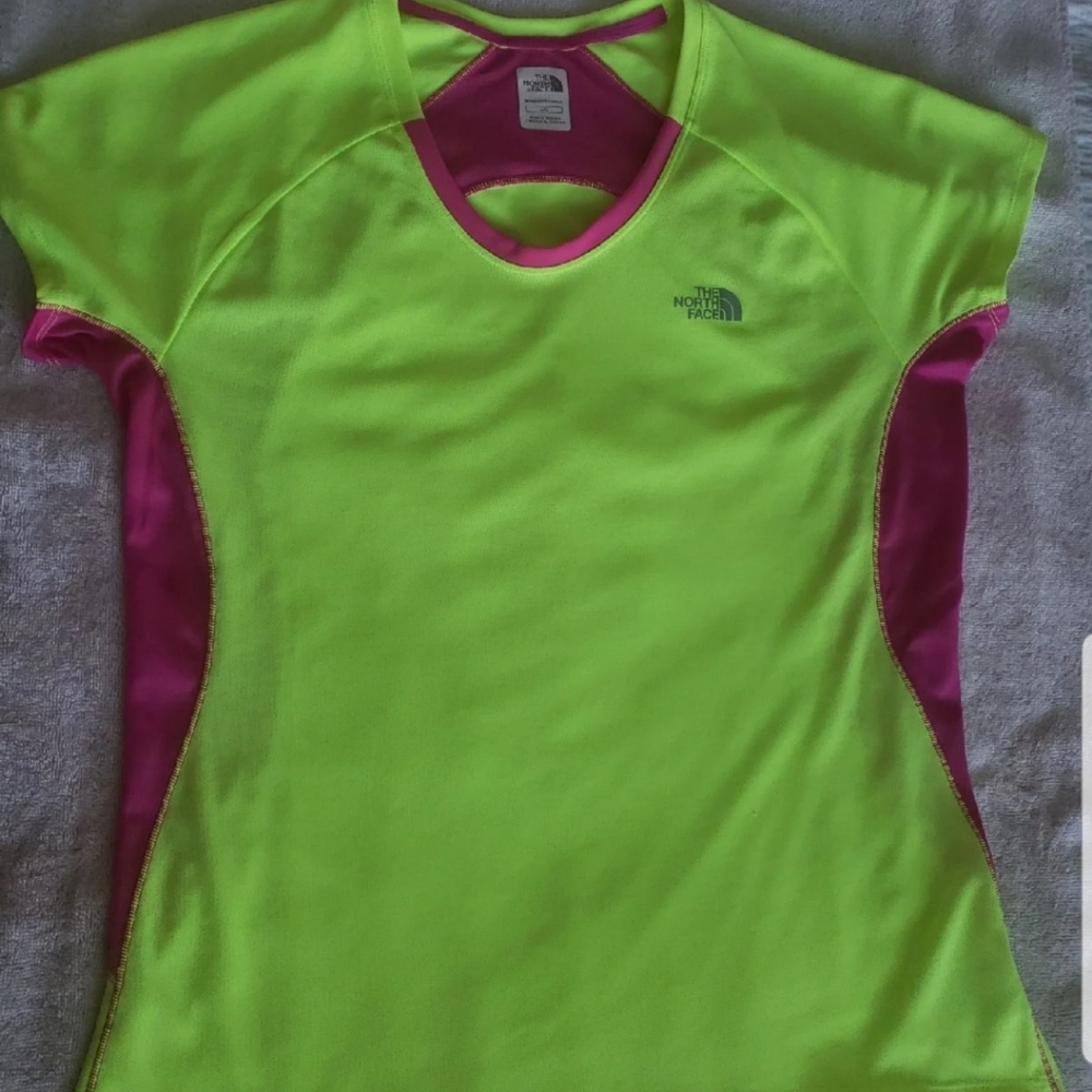 Shirts the north face